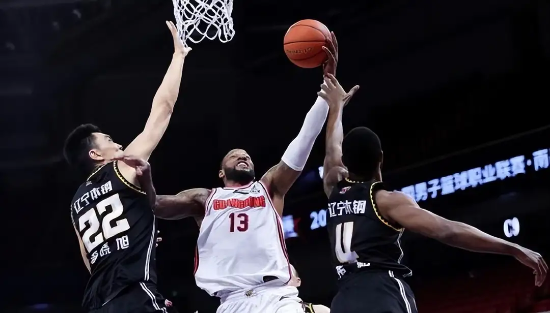 开云登录入口包含赛前马德里竞技调整名单以备社区盾，更衣室发声环节打磨，更衣室稳定，医务组通报恢复的词条